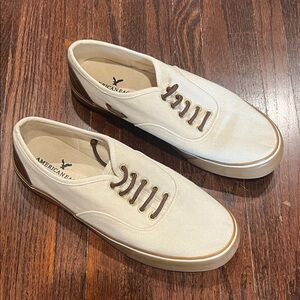 American Eagle Outfitters Men's Cream and Brown Canvas Lace-Up Shoes